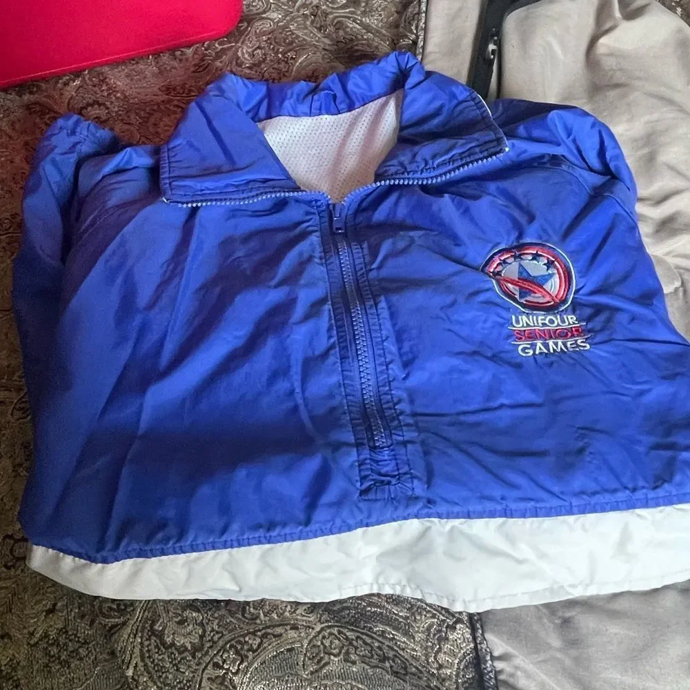Blue and White Windbreaker Jacket short sleeved new never worn size XXL